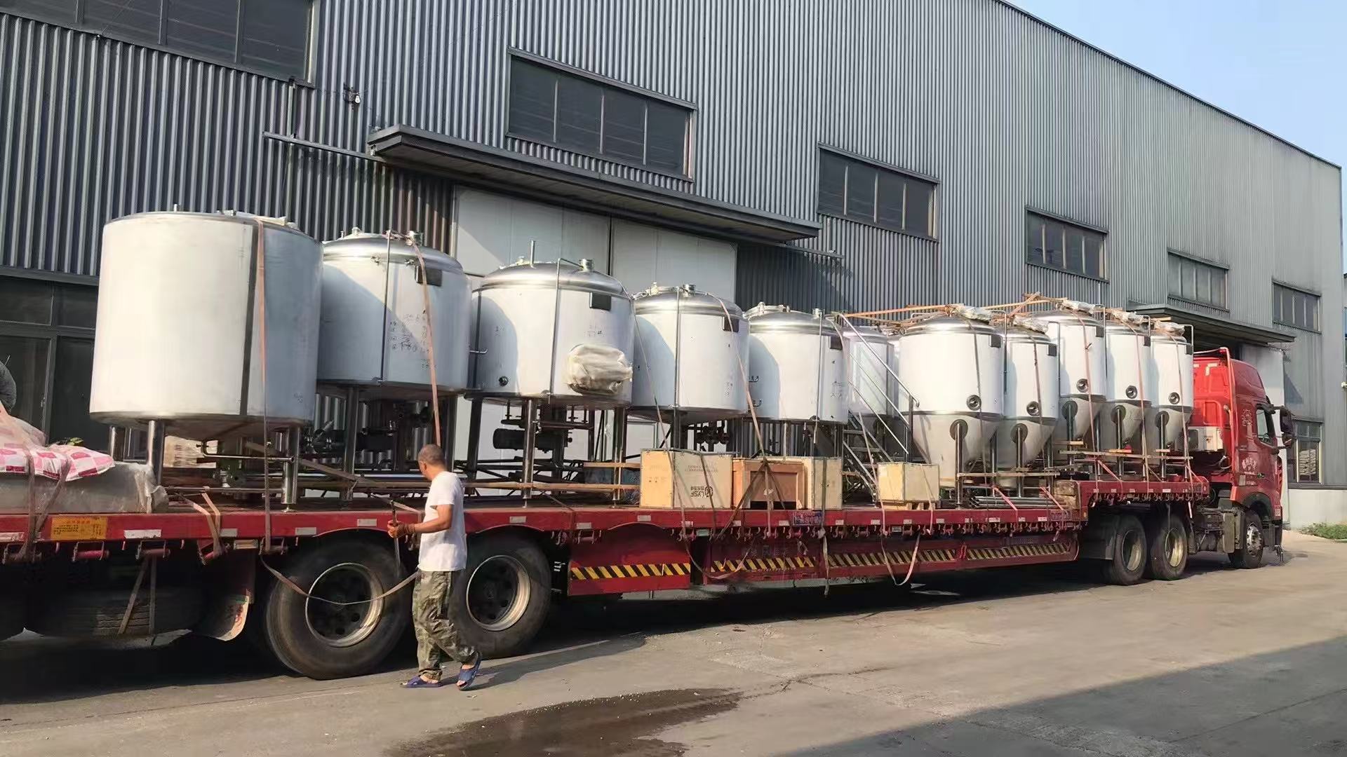 锦屏精酿啤酒设备厂—精酿啤酒设备制造:传承工艺与创新科技的交融